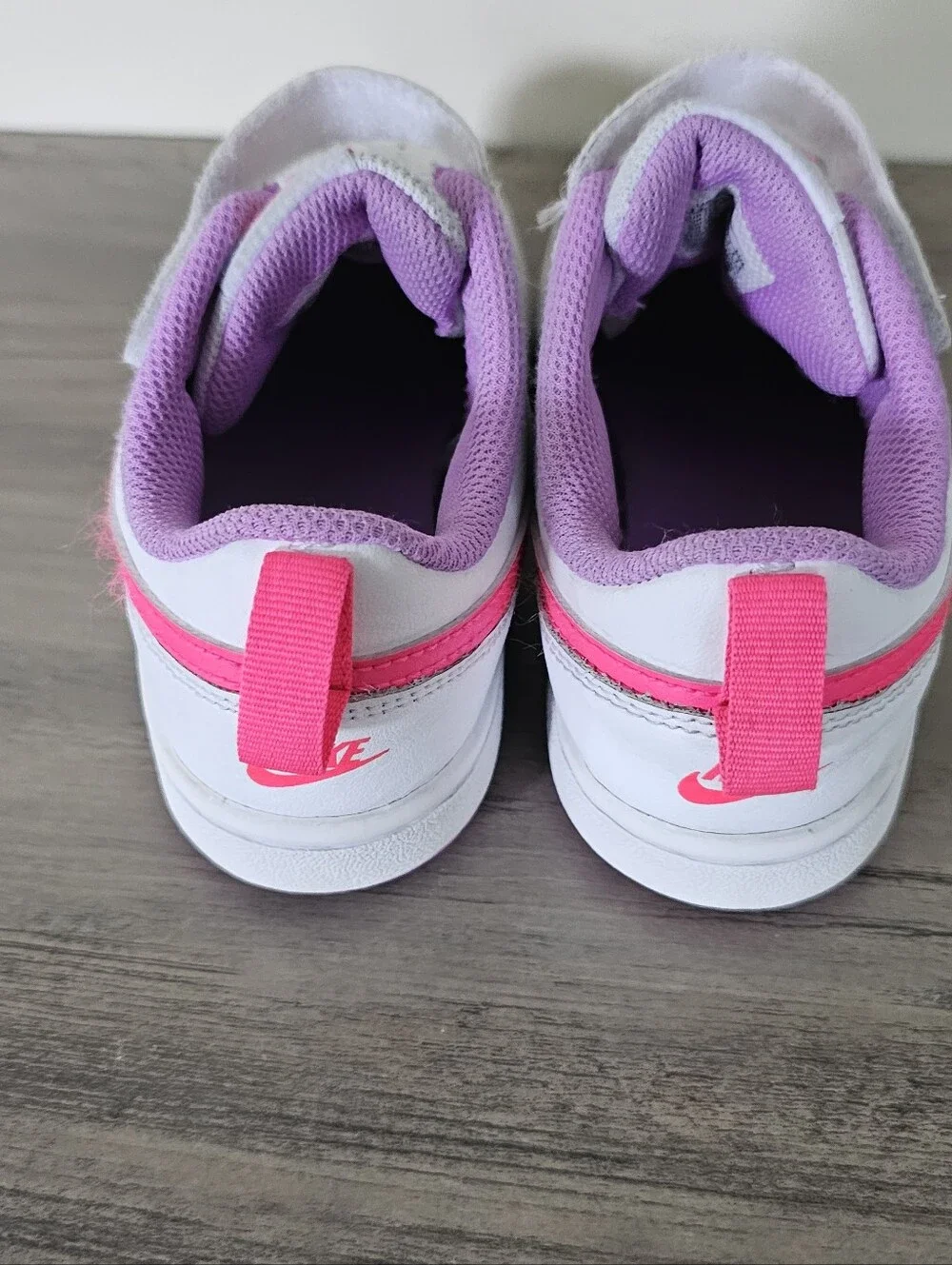 Nike velcro closure